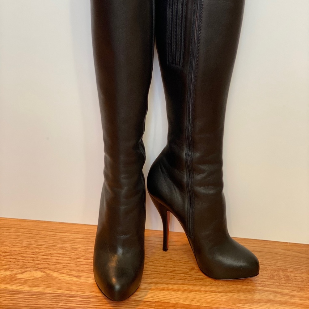 Christian Louboutin Knee high boots 38.5